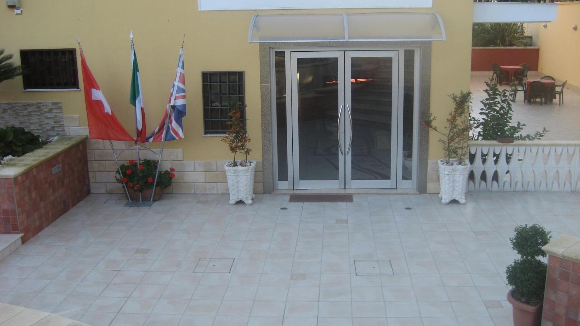 Poggiomarino Hotel Ginevra מראה חיצוני תמונה