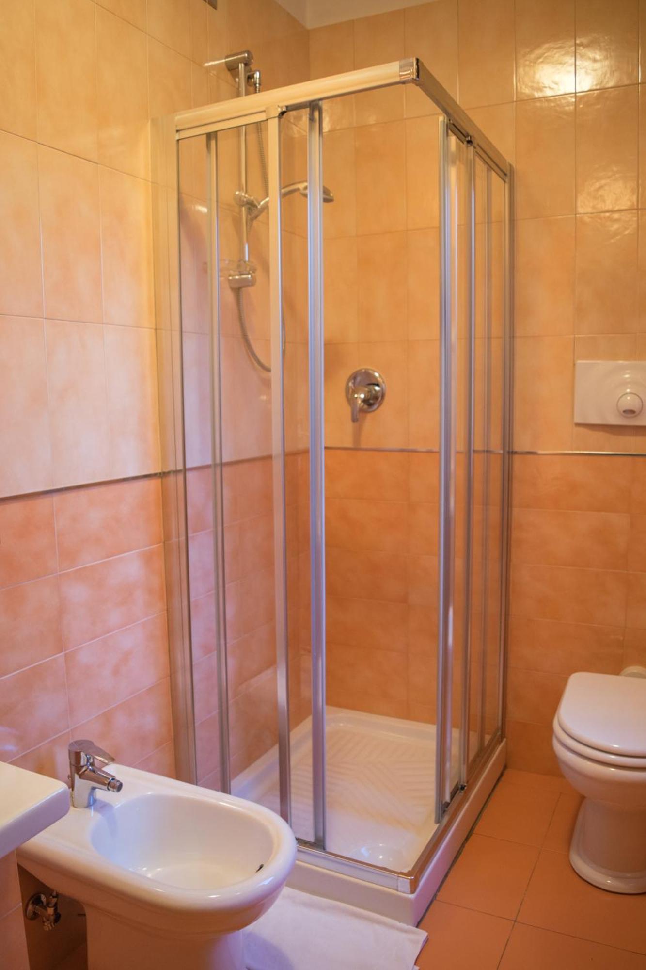 Poggiomarino Hotel Ginevra מראה חיצוני תמונה