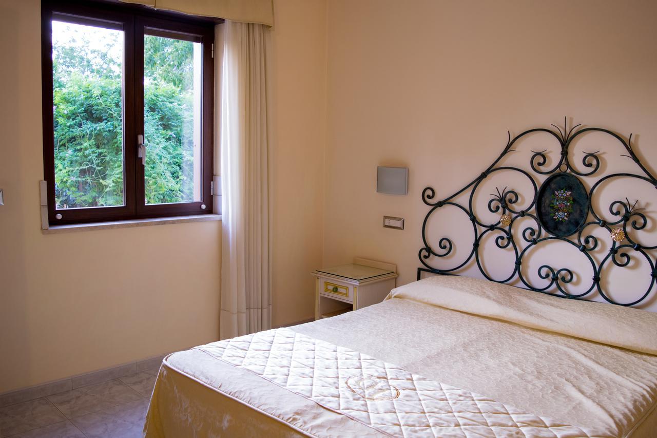 Poggiomarino Hotel Ginevra מראה חיצוני תמונה