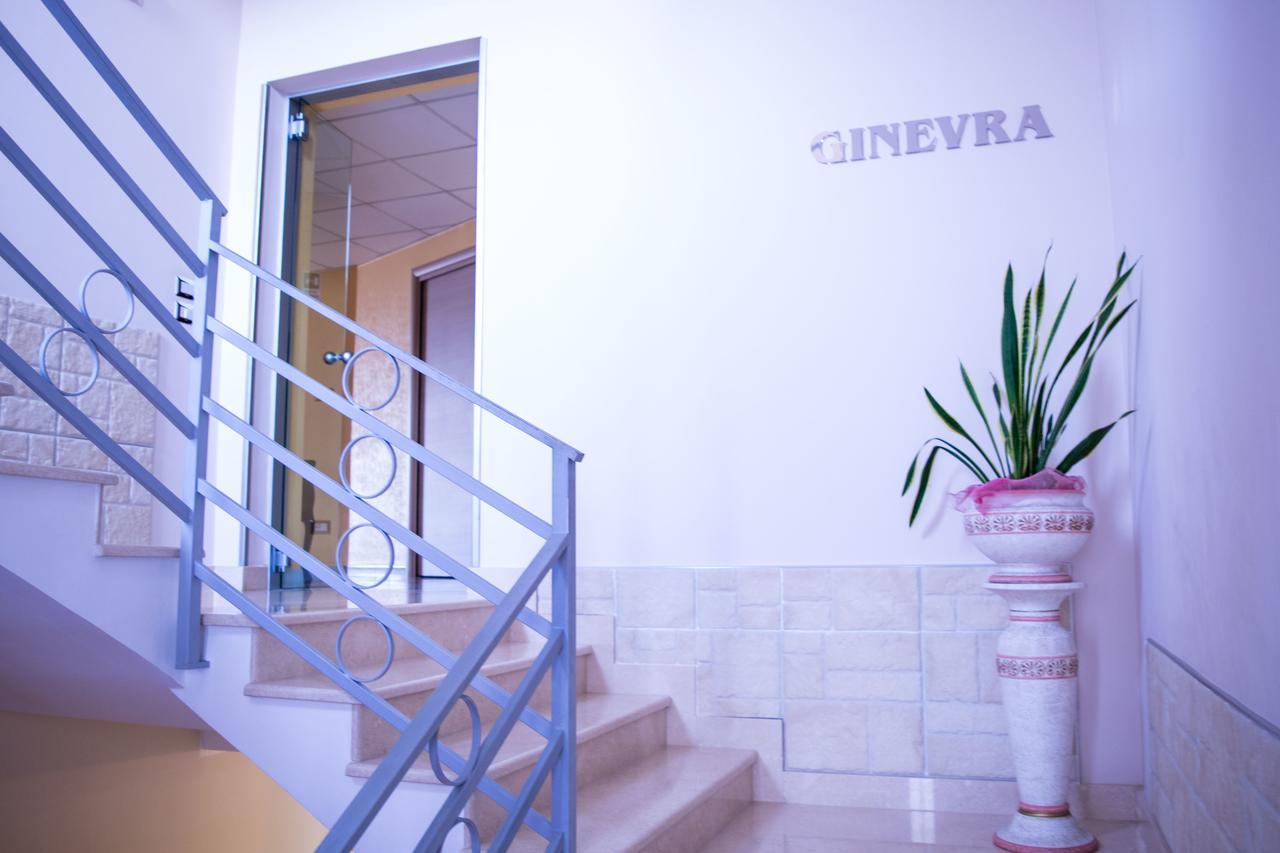 Poggiomarino Hotel Ginevra מראה חיצוני תמונה