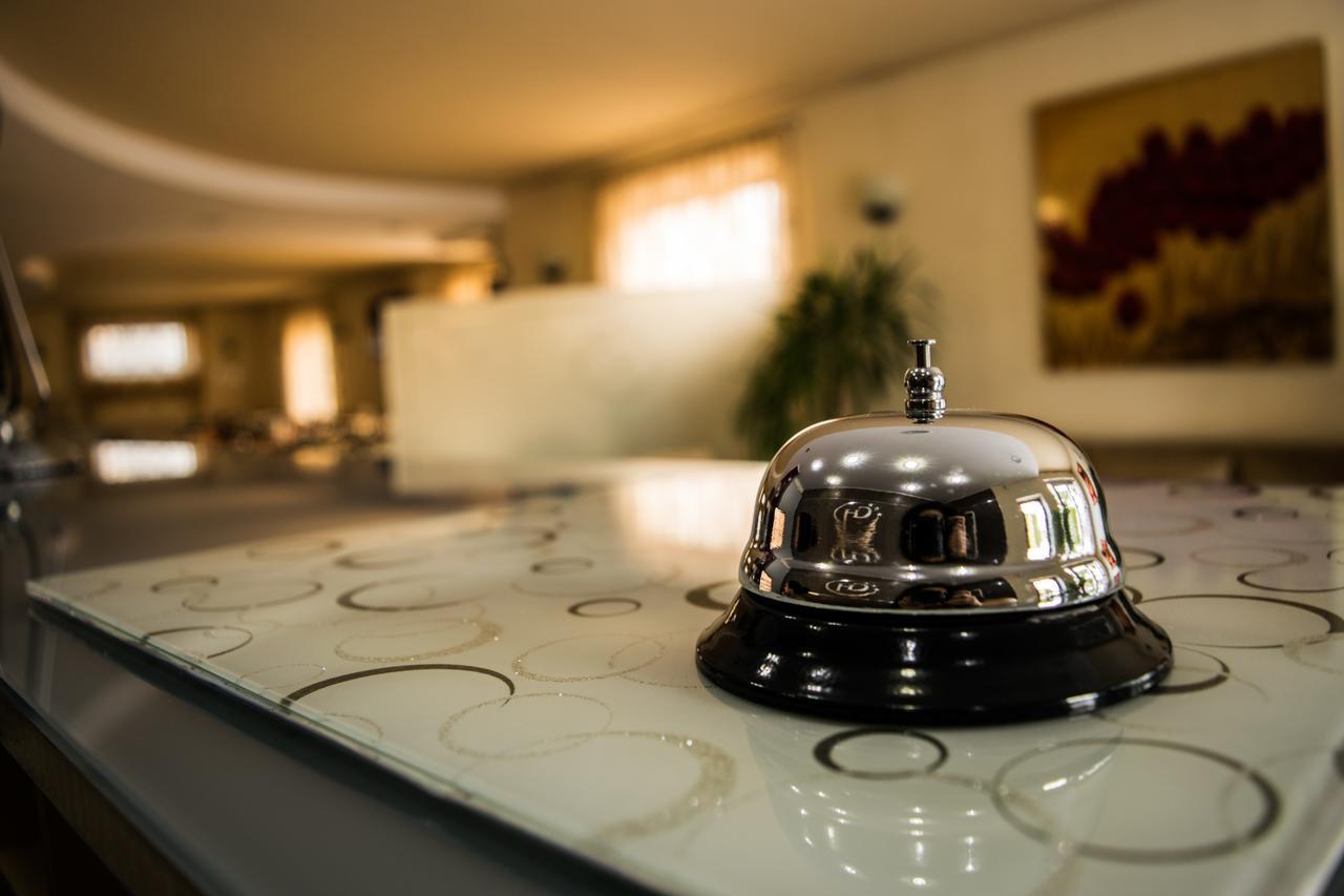 Poggiomarino Hotel Ginevra מראה חיצוני תמונה