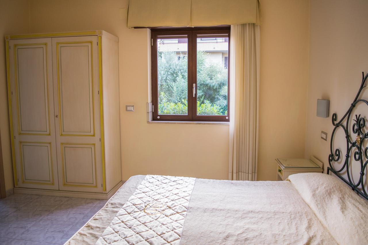 Poggiomarino Hotel Ginevra מראה חיצוני תמונה